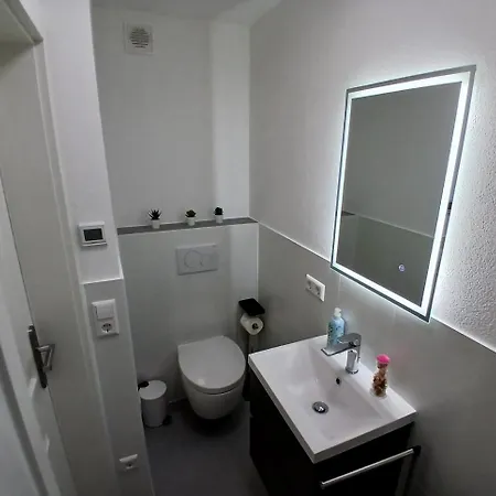 אכסניה Hub 25 - Mit Balkon - Coffee For Free -