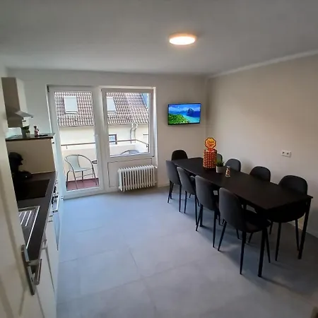 אכסניה Hub 25 - Mit Balkon - Coffee For Free - *